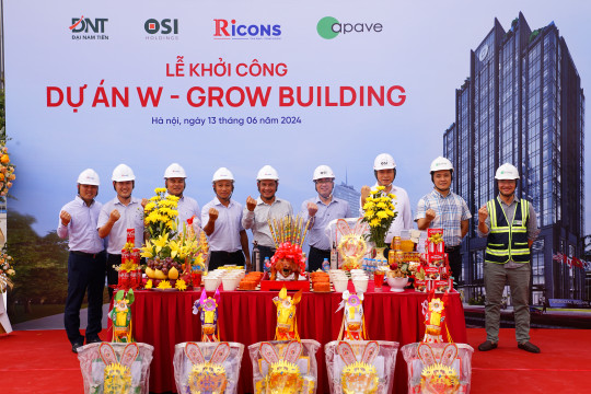 RICONS TỔ CHỨC LỄ KHỞI CÔNG XÂY DỰNG TOÀ NHÀ VĂN PHÒNG HẠNG A ORIENTAL SQUARE TẠI KHU ĐÔ THỊ TÂY HỒ TÂY